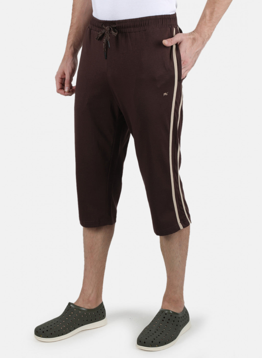 Men Brown Plain Capri