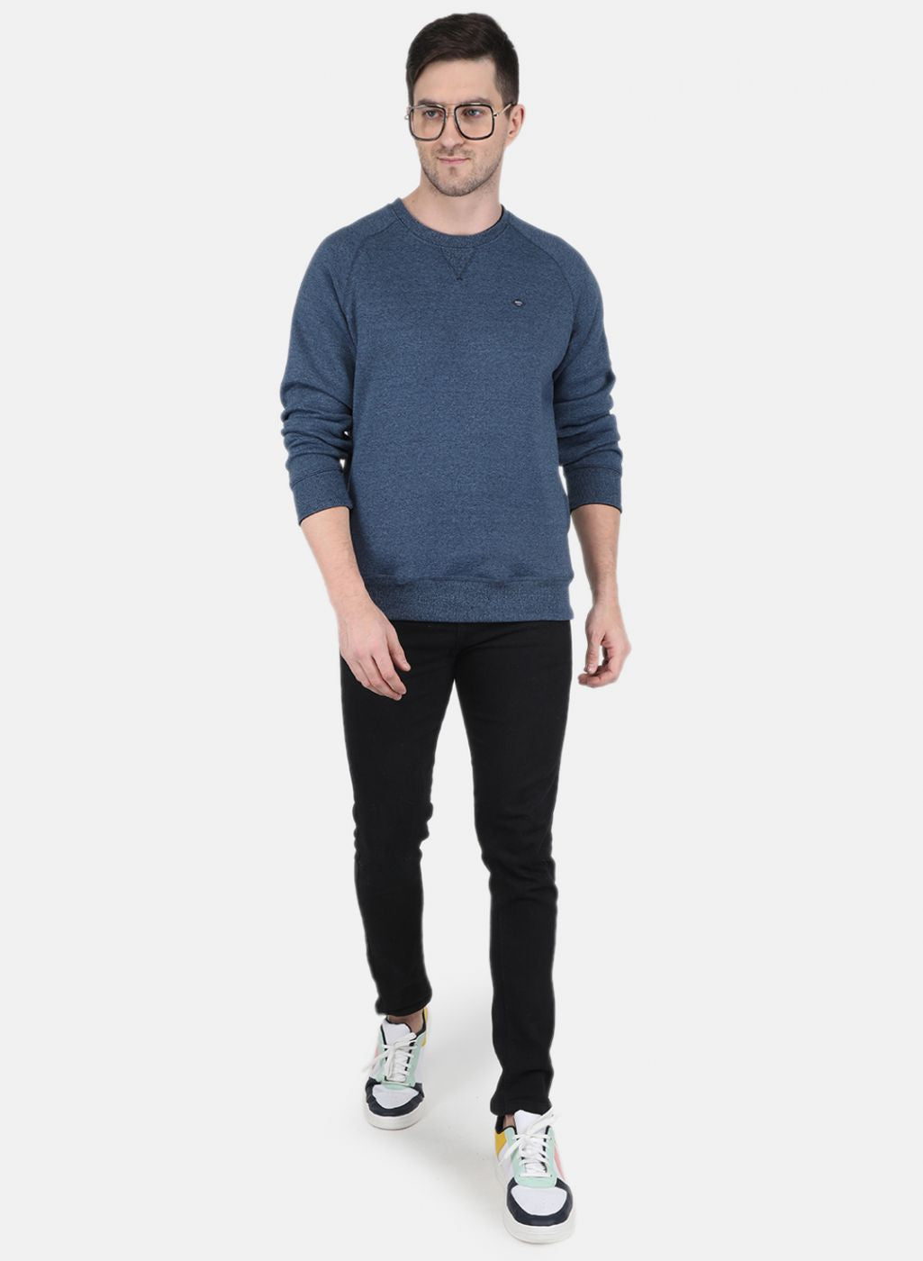Men Blue Solid Sweatshirt