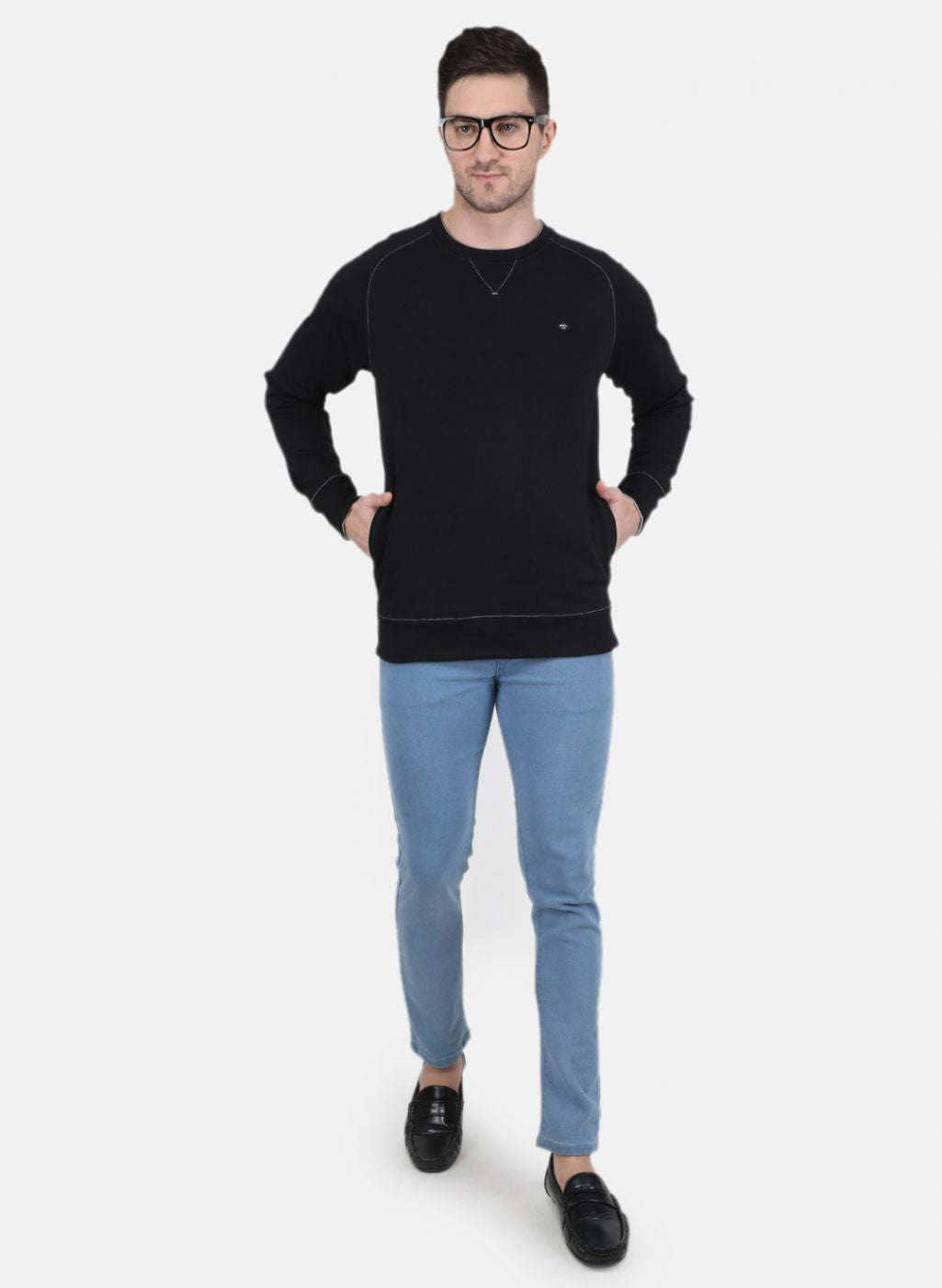 Men Black Solid Sweatshirt