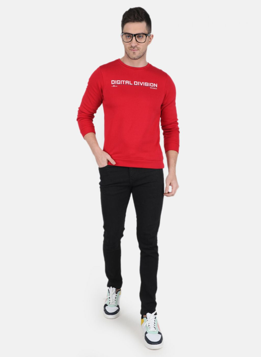 Men Red Solid Sweatshirt