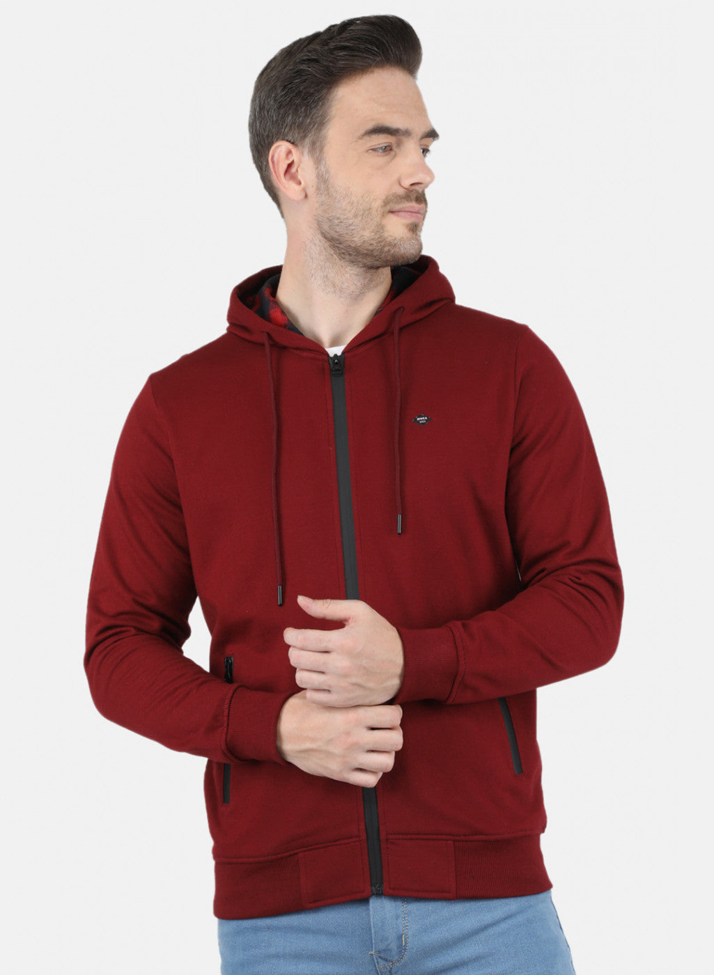 Men Maroon Solid Sweatshirt