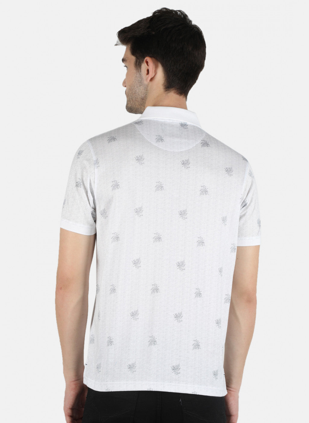 Men White Printed T-Shirt
