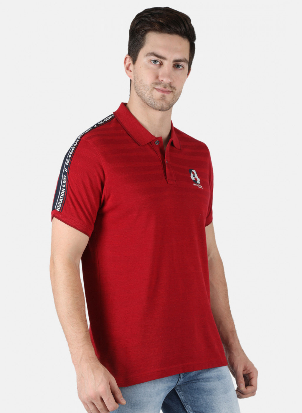 Men Maroon Self Design T-Shirt