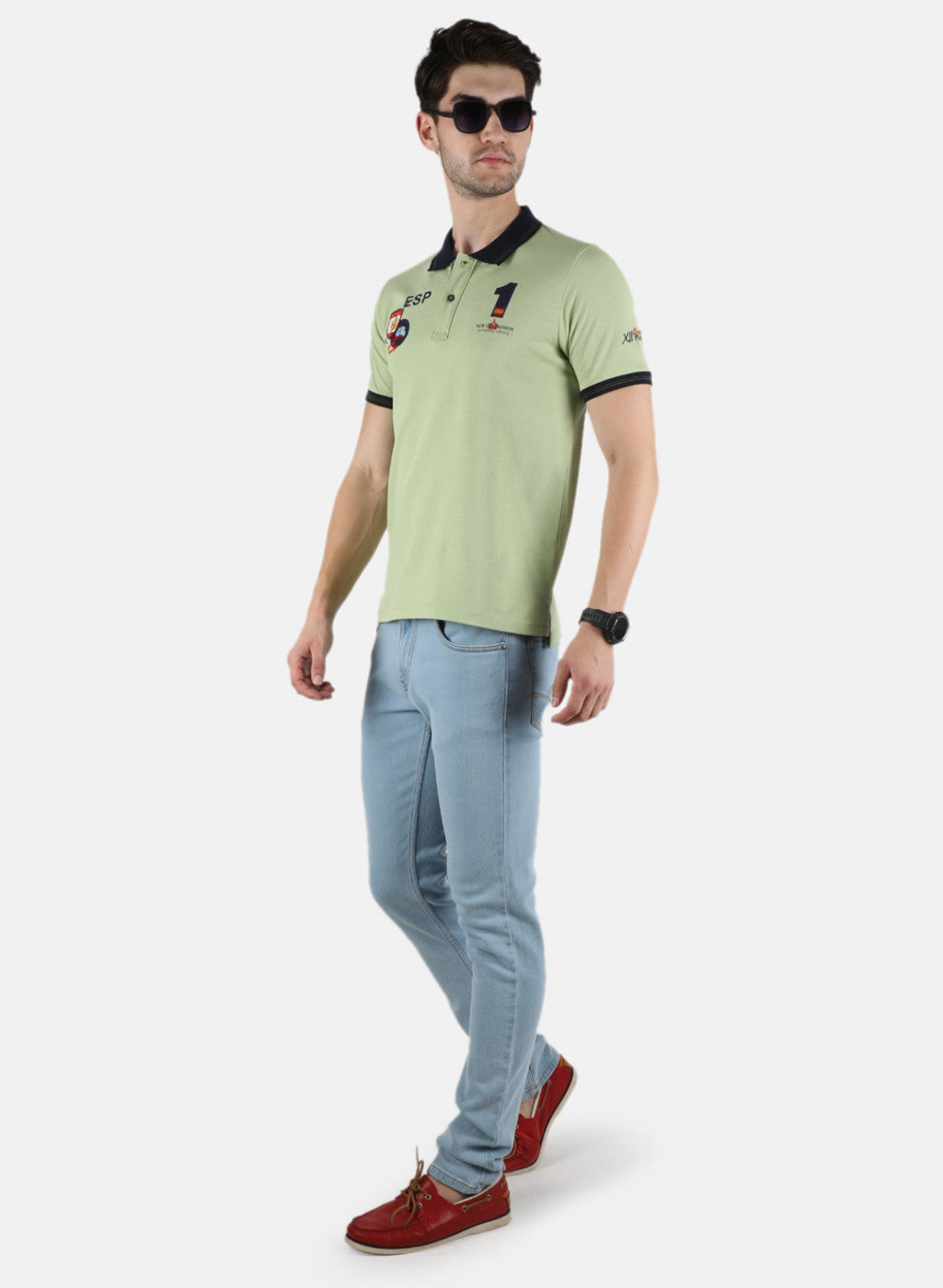 Men Green Plain T-Shirt