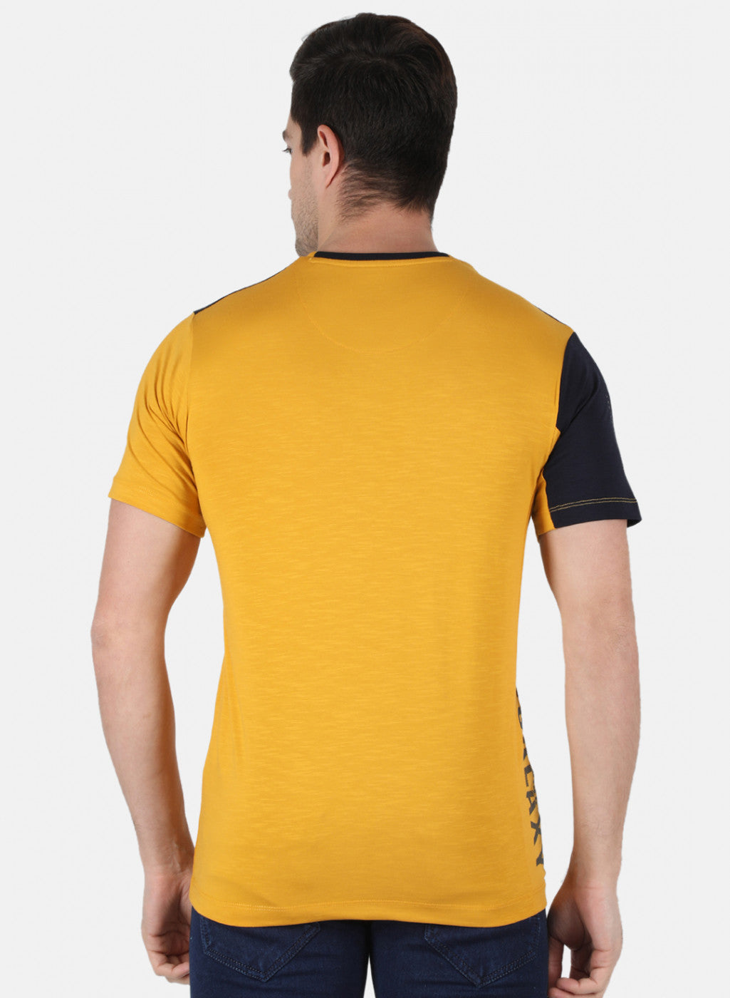 Men Yellow Plain T-Shirt