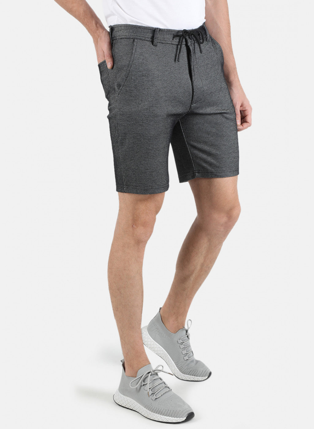 Men Black Plain Bermuda