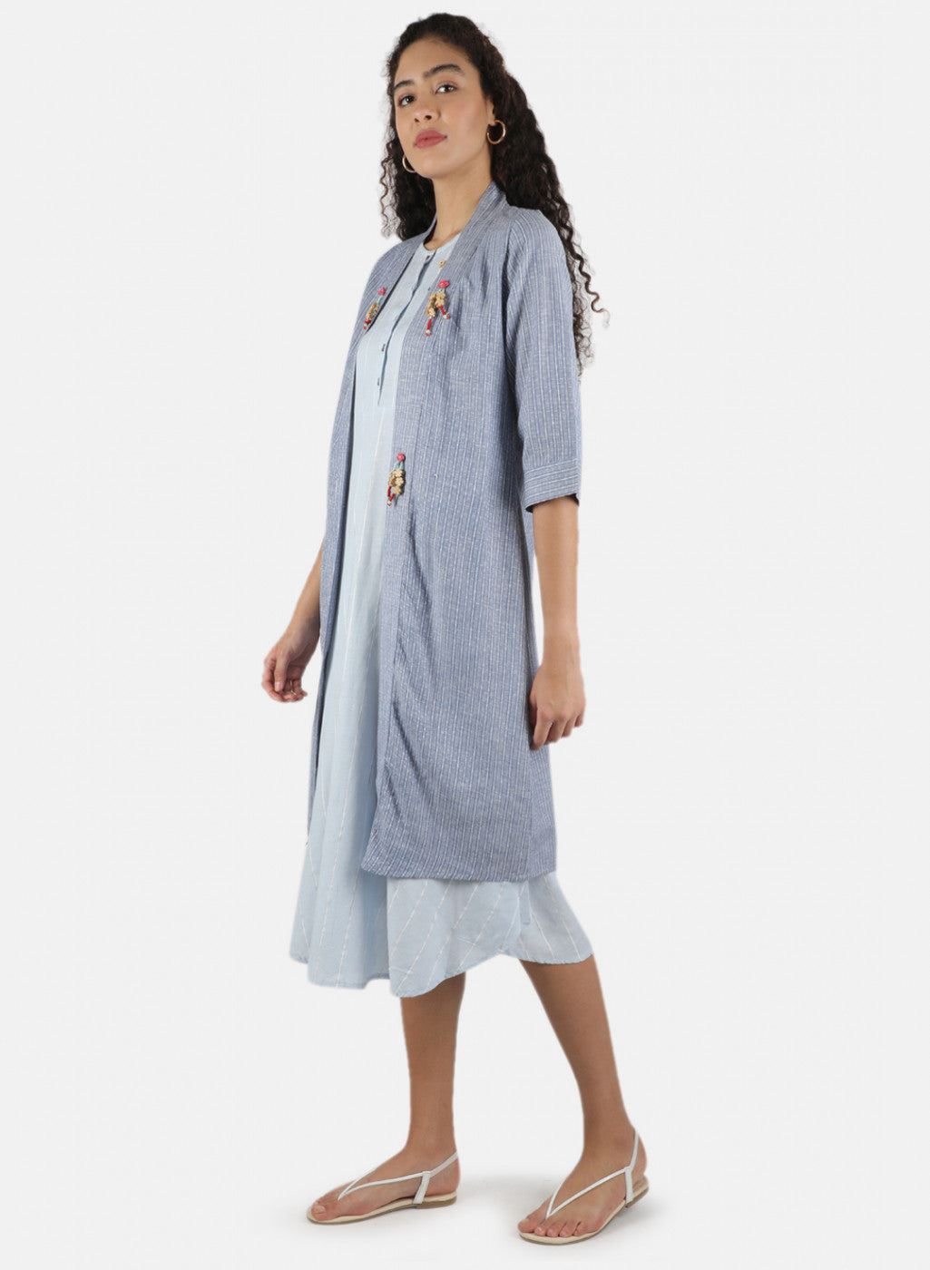 Women Sky Blue Plain Shrug Set