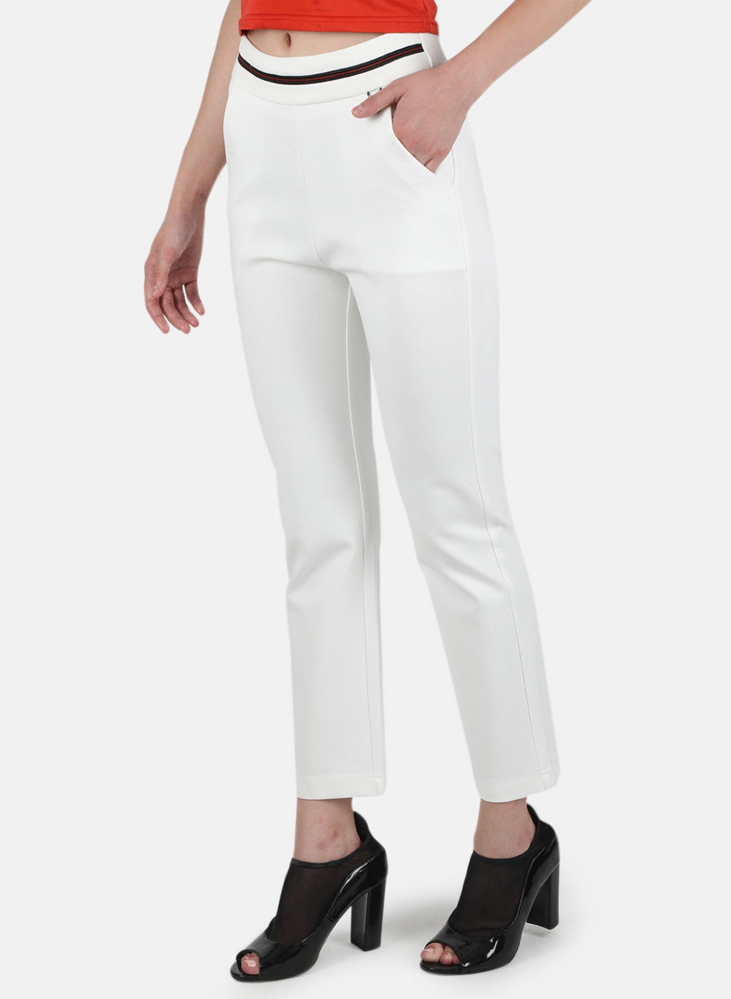 Women Off White Plain Jegging