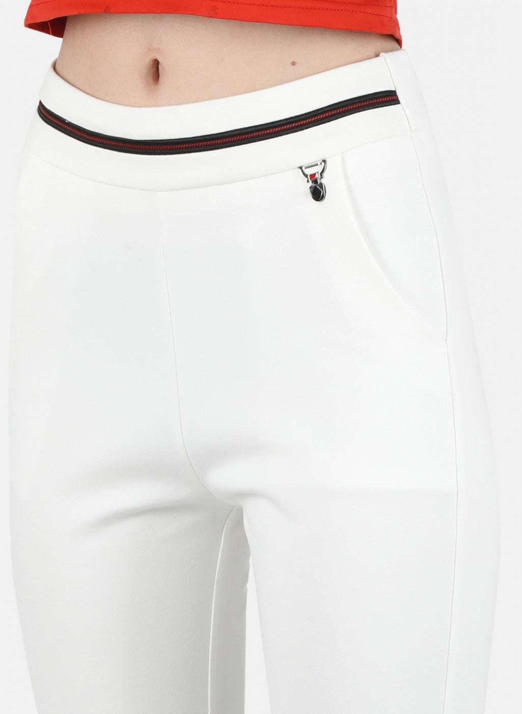 Women Off White Plain Jegging