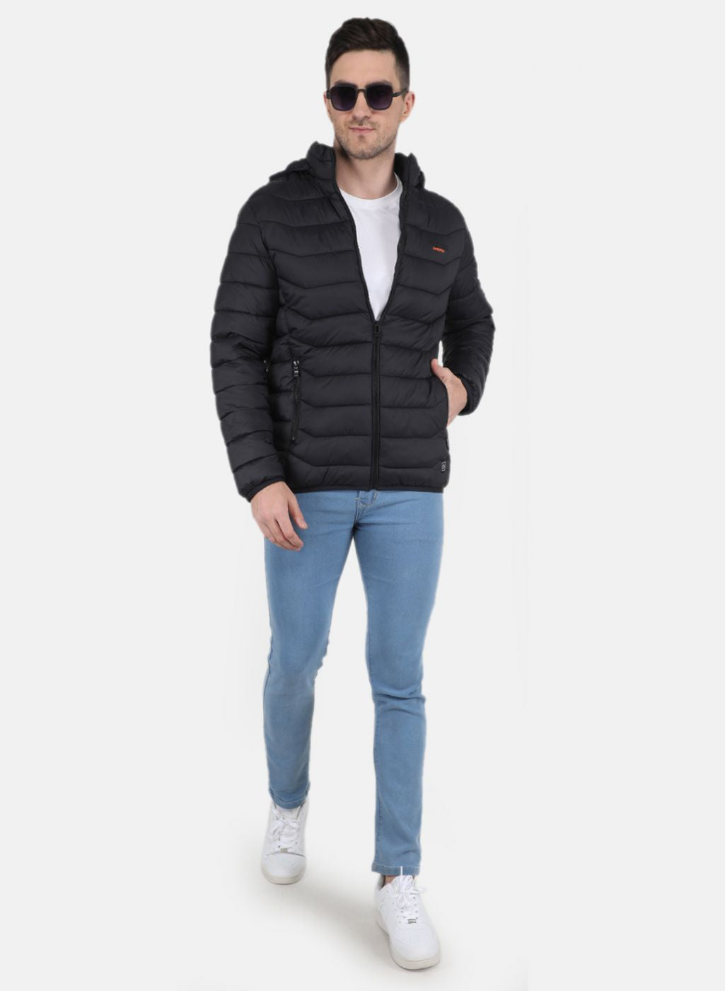 Men Black Solid Heating Jacket