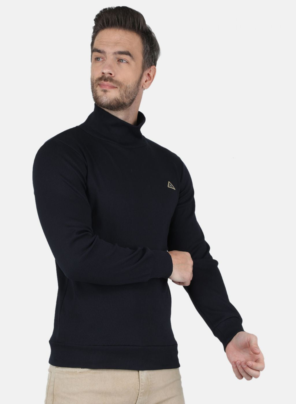 Men Navy Blue Solid Round Neck Full Sleeve Winter T-Shirt