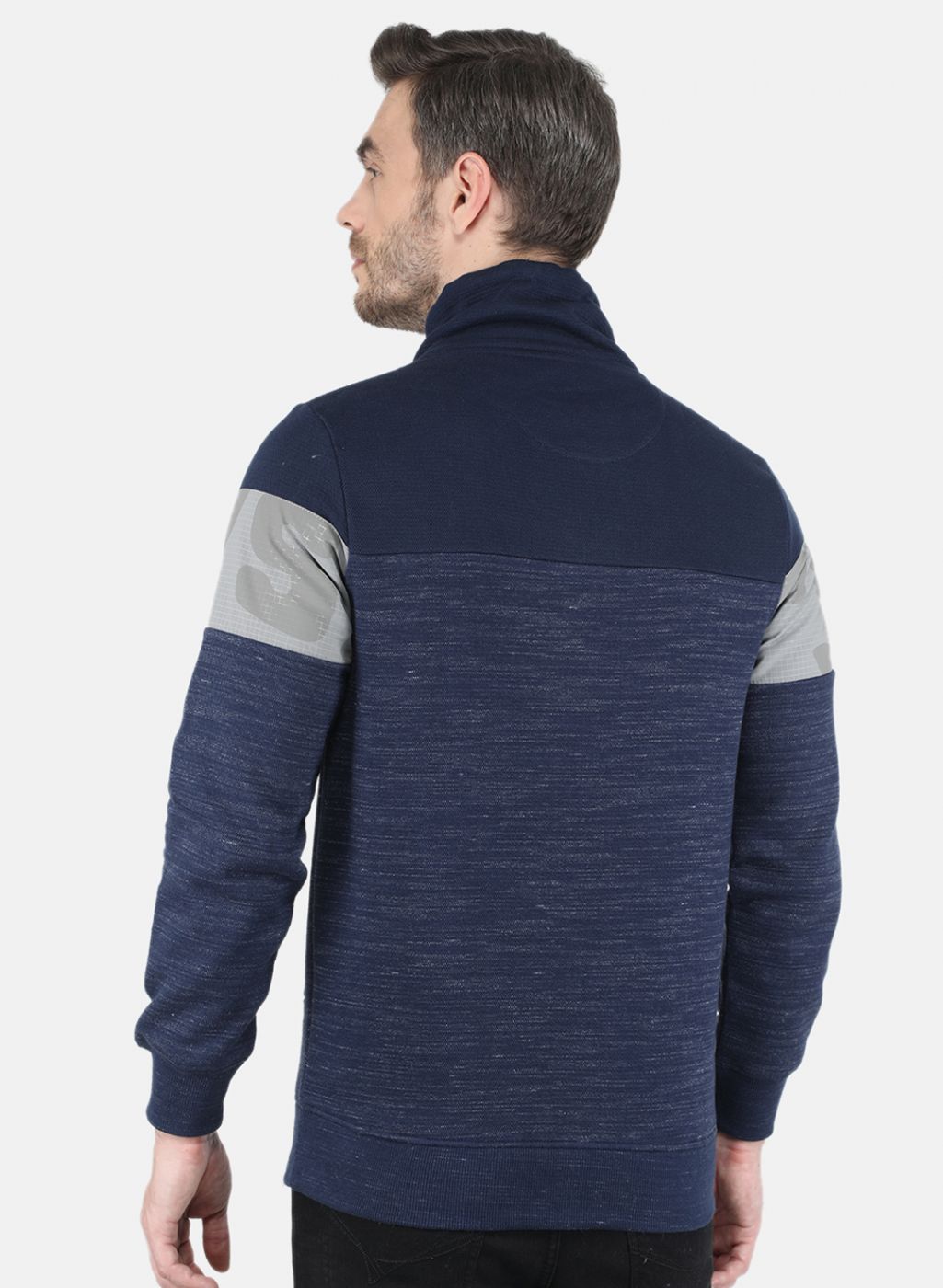 Men Blue Jaquard Sweatshirt