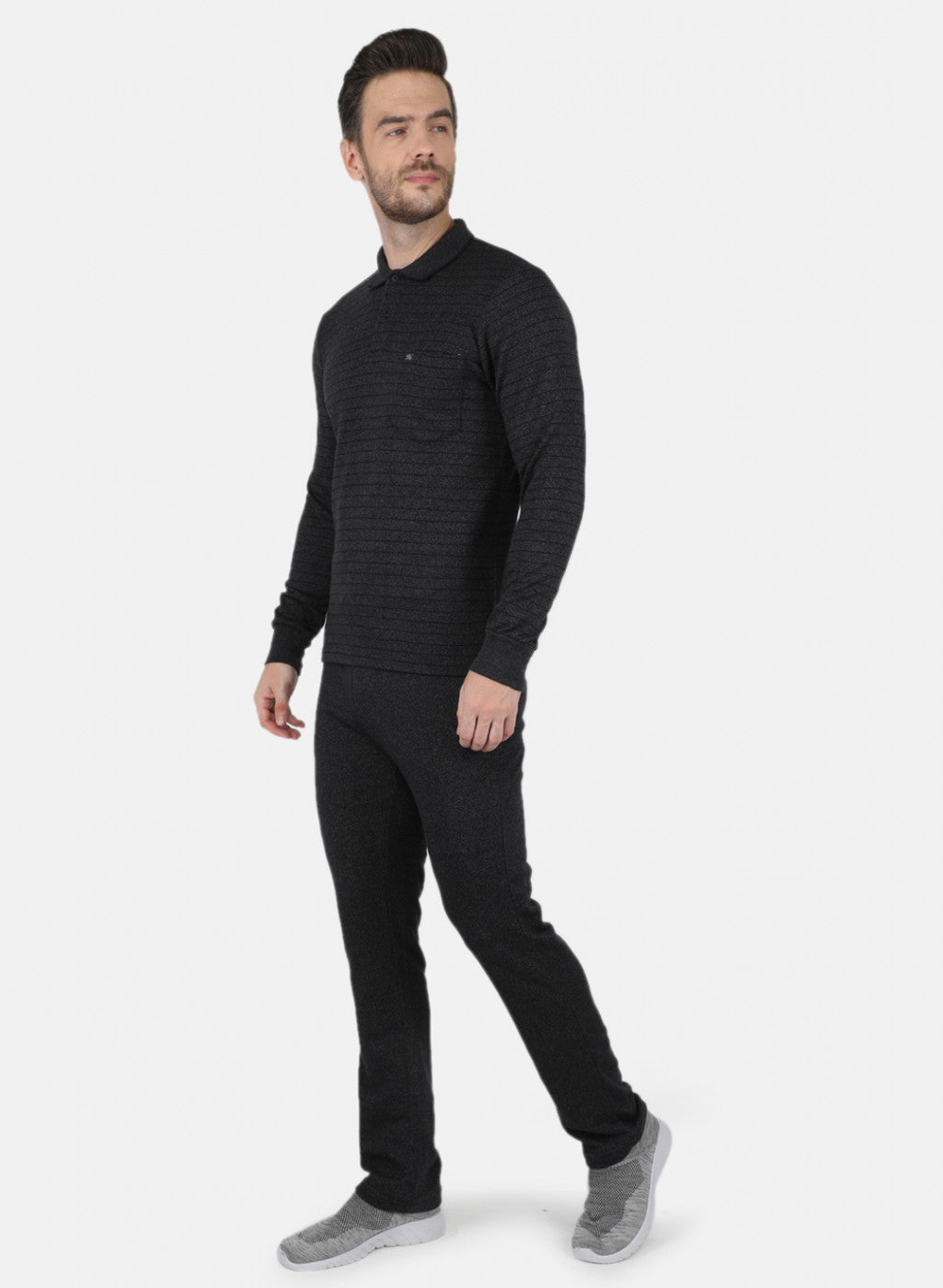 Men Black Solid Tracksuit