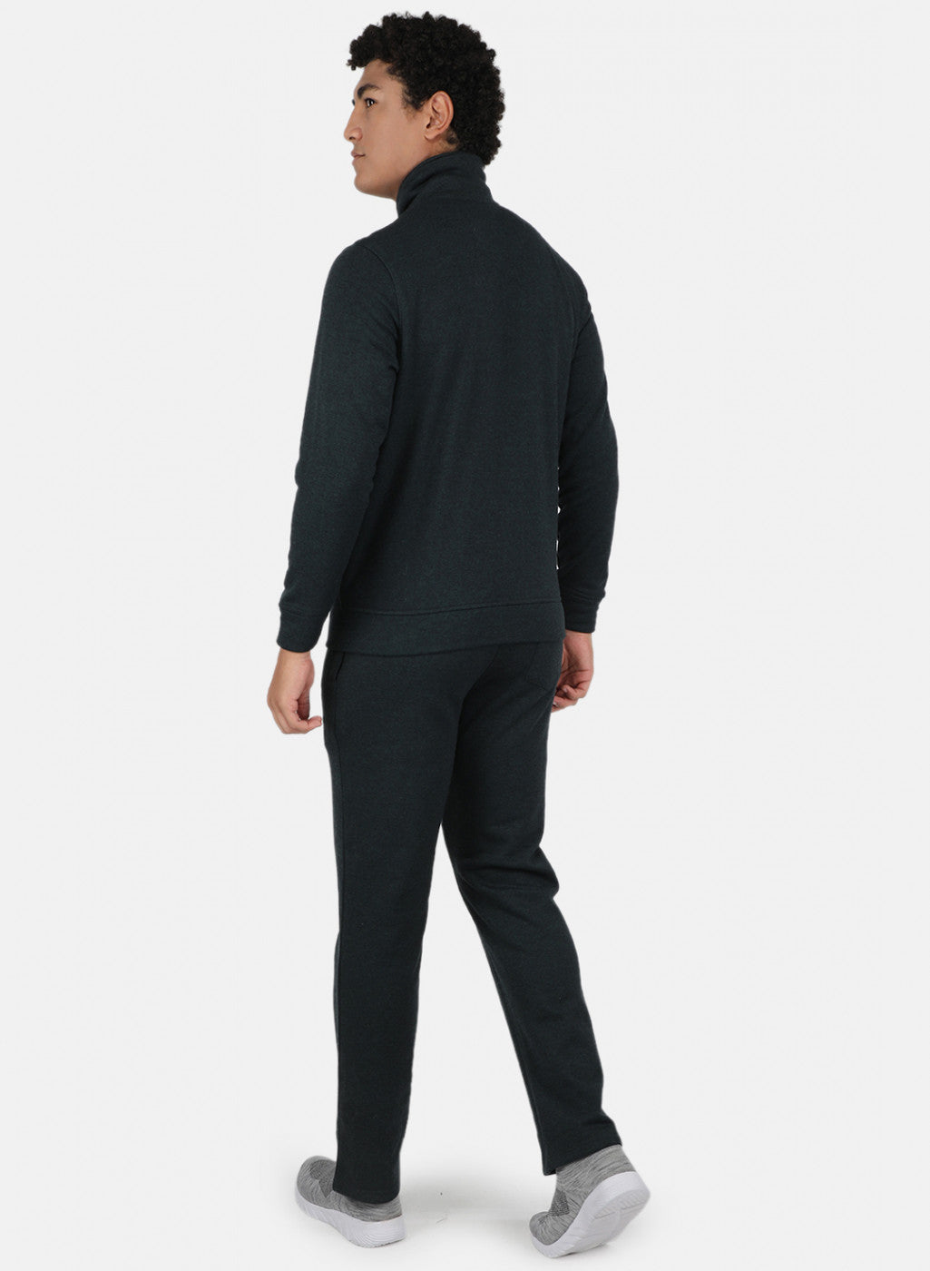 Men Green Solid Tracksuit in Pile Fabric