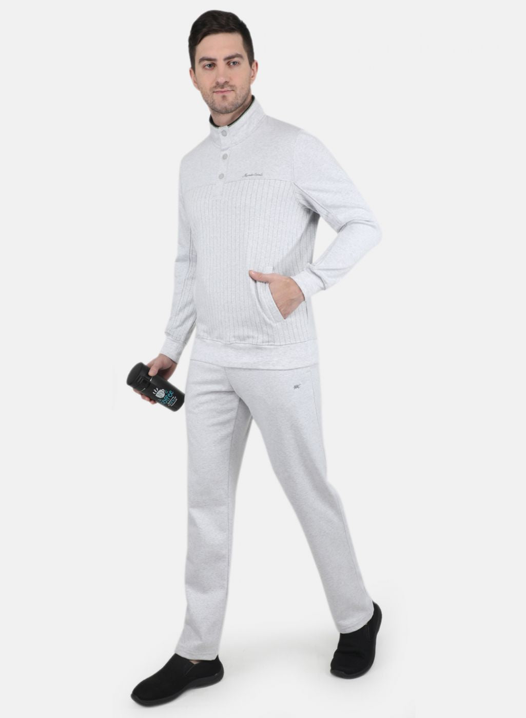 Men Grey Solid Tracksuit