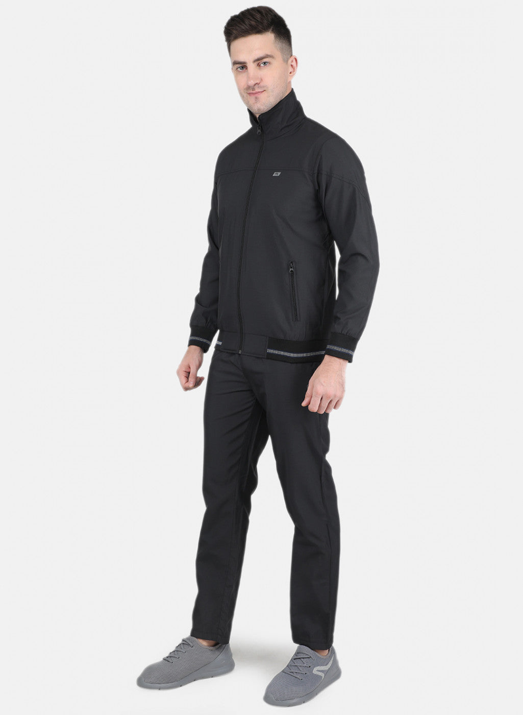 Men Black Solid Tracksuit
