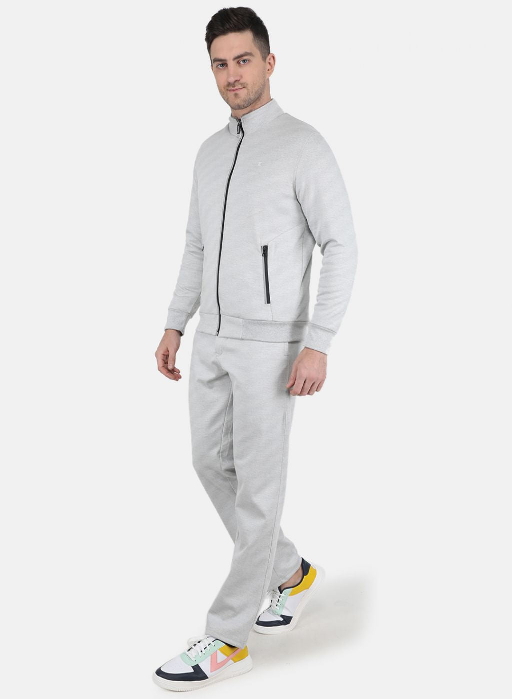 Men Grey Solid Tracksuit