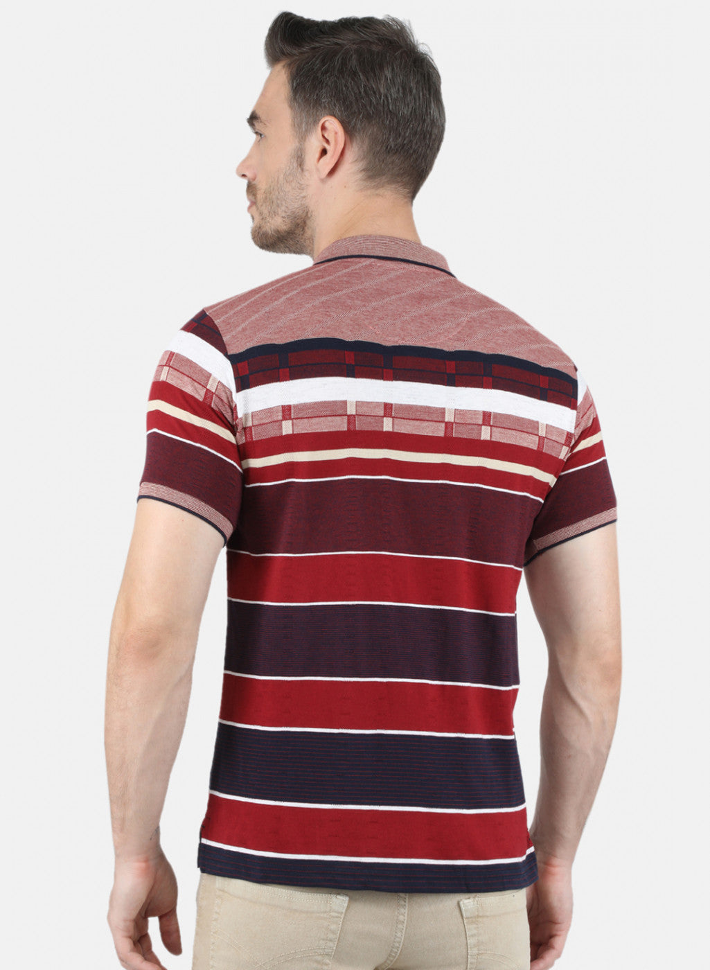 Men Maroon Solid T-Shirt