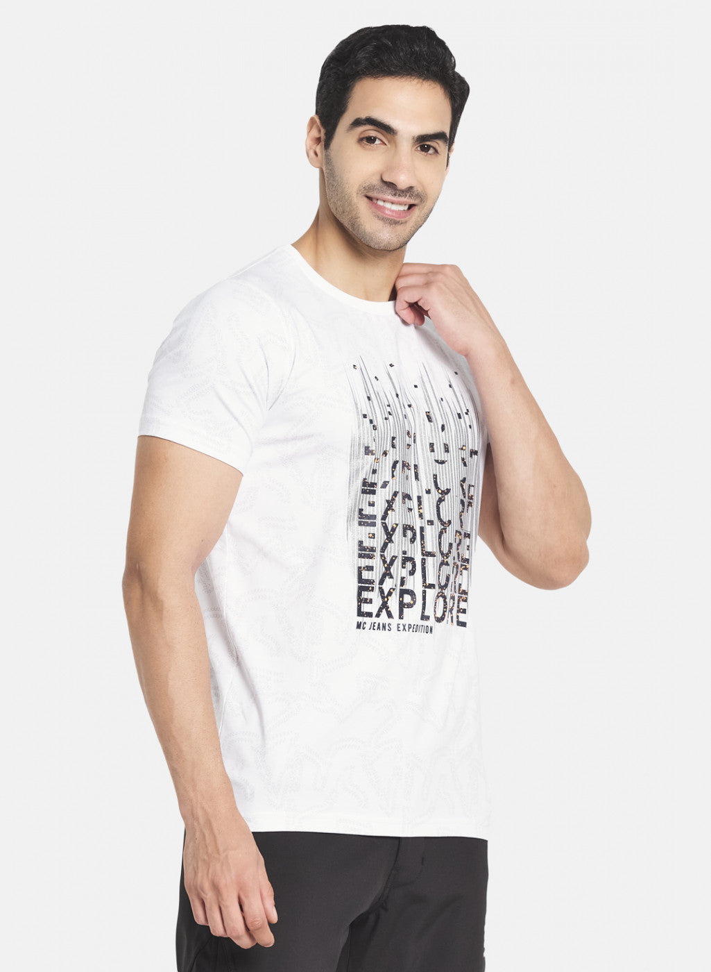 Men White Stripe T-Shirt