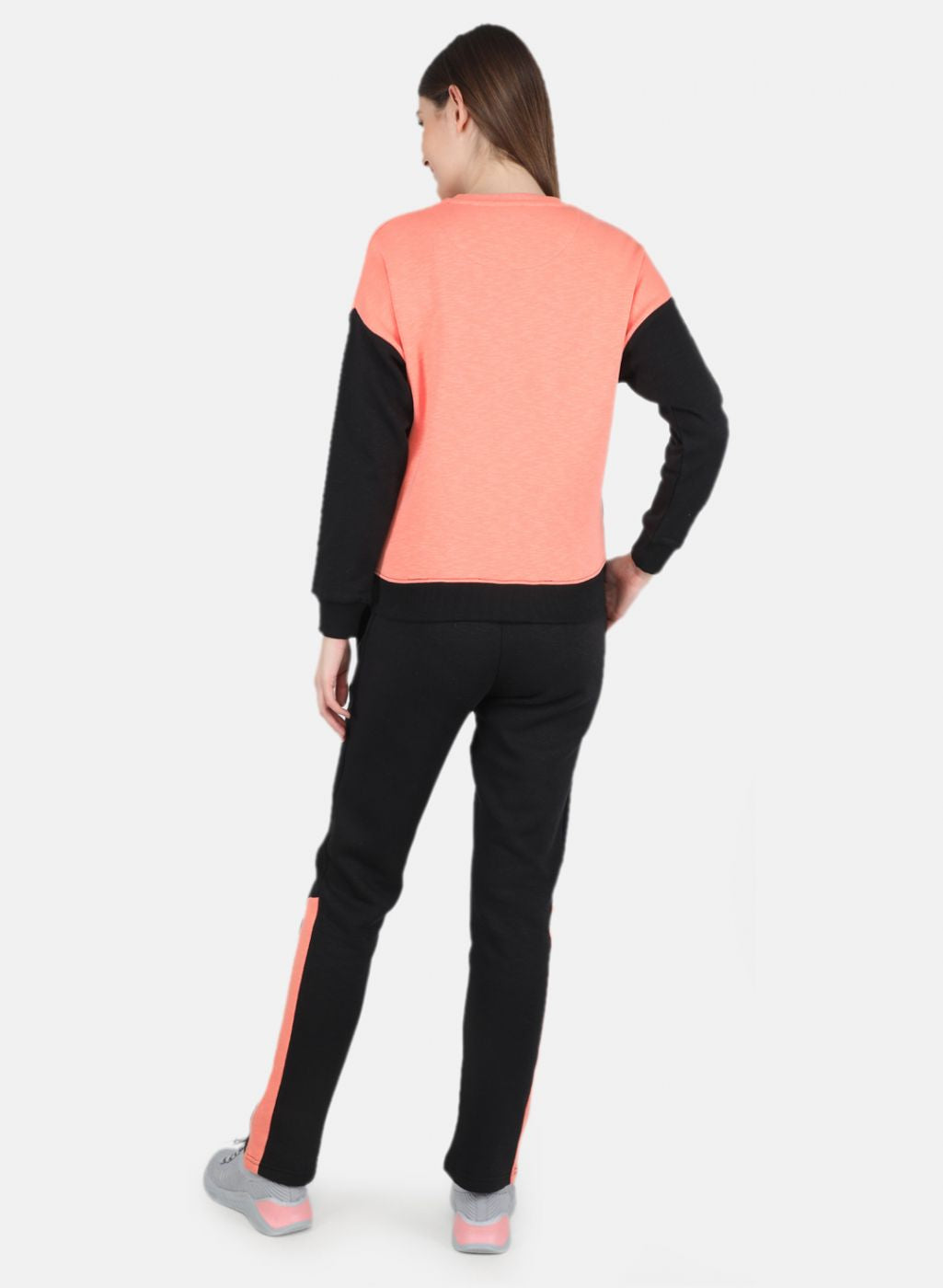 Women Black & Peach Printed Tracksuit