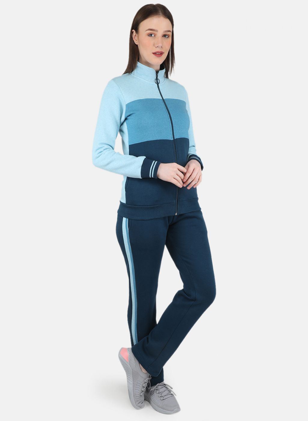 Women Blue Printed Tracksuit
