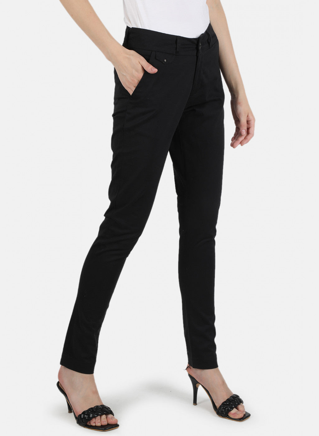 Women Black Slim Fit Trouser