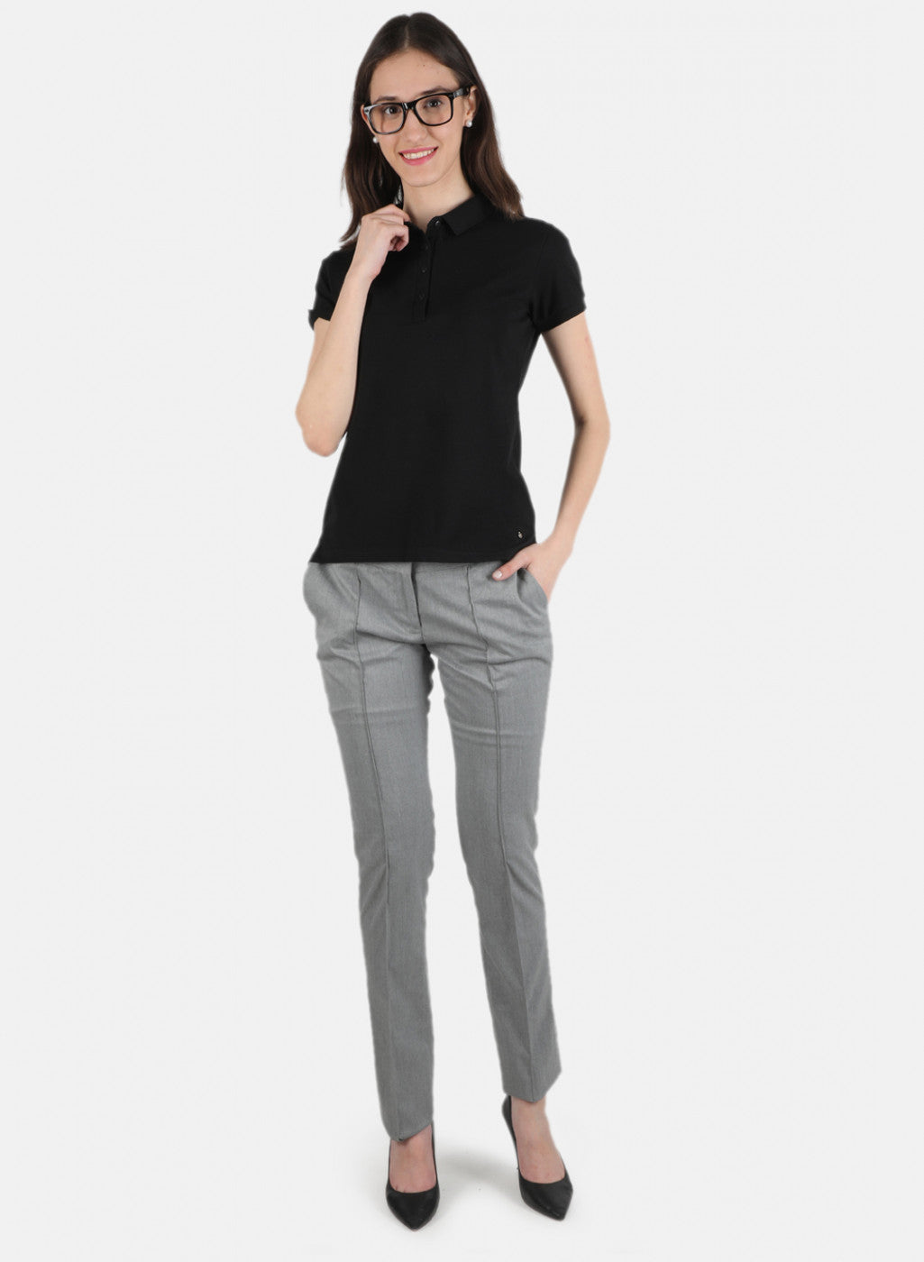 Women Black Plain T-Shirt