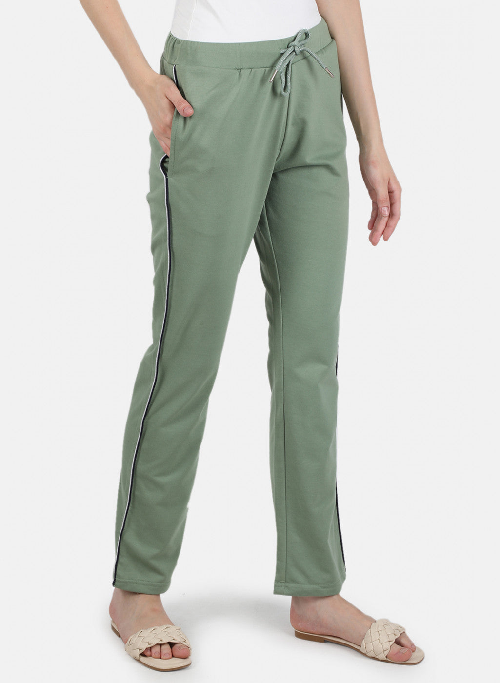 Women Green Regular Fit Lower