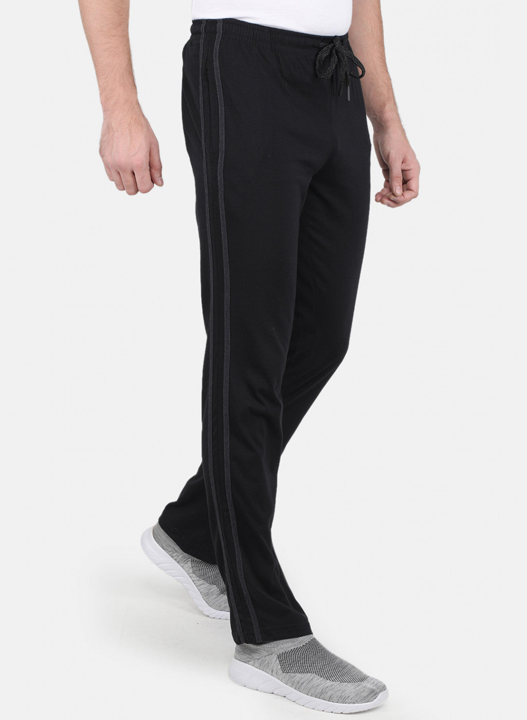 Men Black Regular Fit Lower