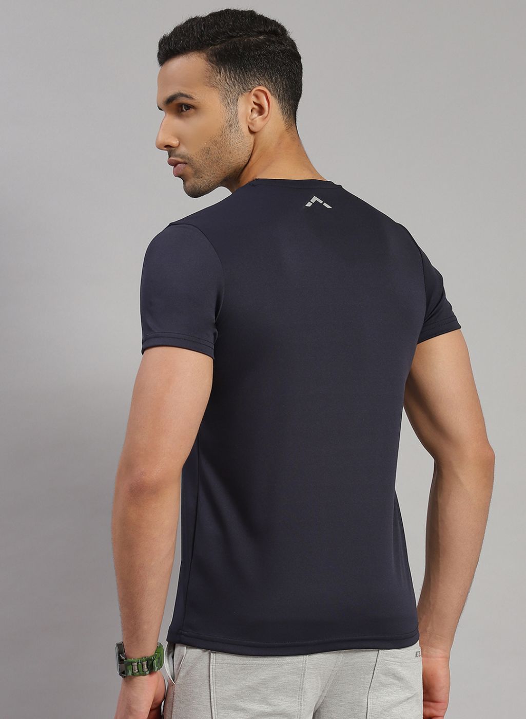 Rock.it Men Navy Blue Solid T-Shirt