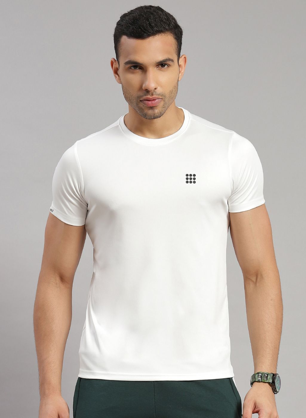 Rock.it Men White Solid T-Shirt
