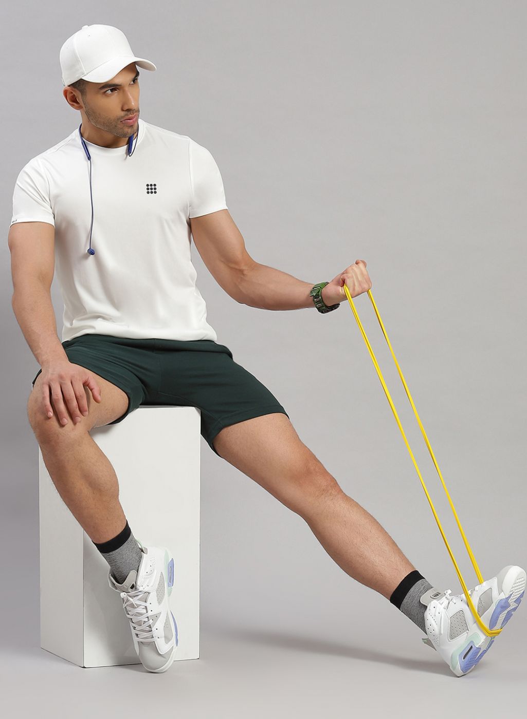 Rock.it Men White Solid T-Shirt