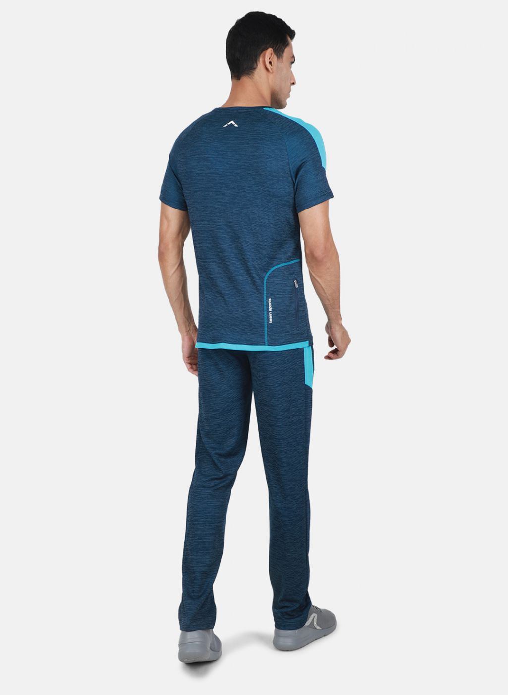 Rock.it Men Blue Self Design Tracksuit