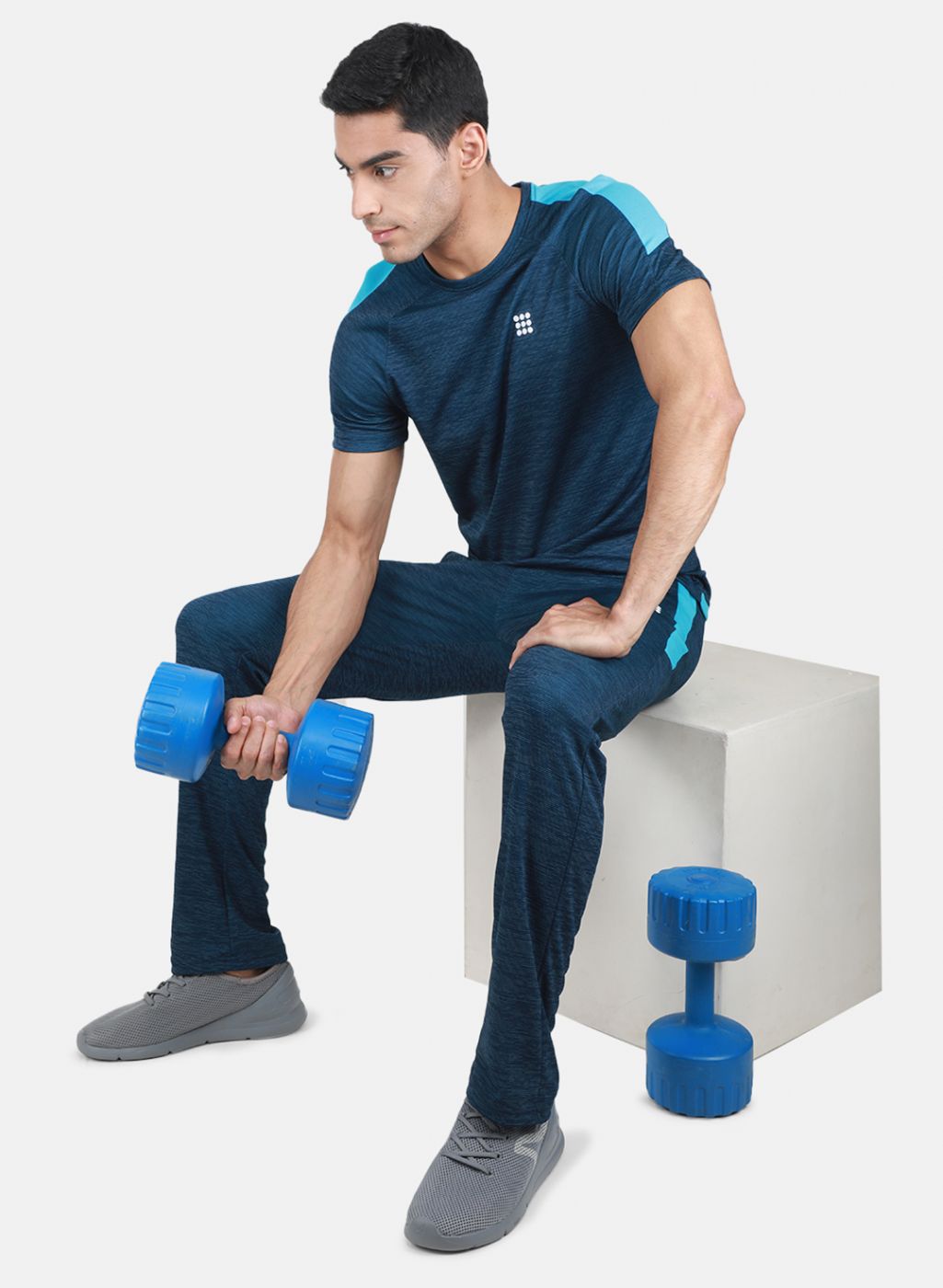 Rock.it Men Blue Self Design Tracksuit