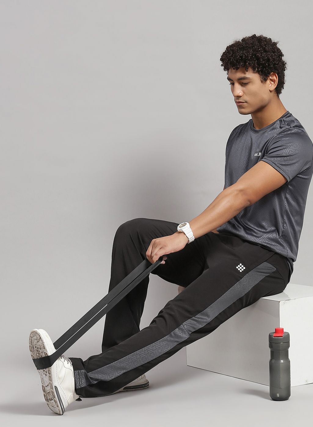 Rock.it Men Grey Solid Lower Set