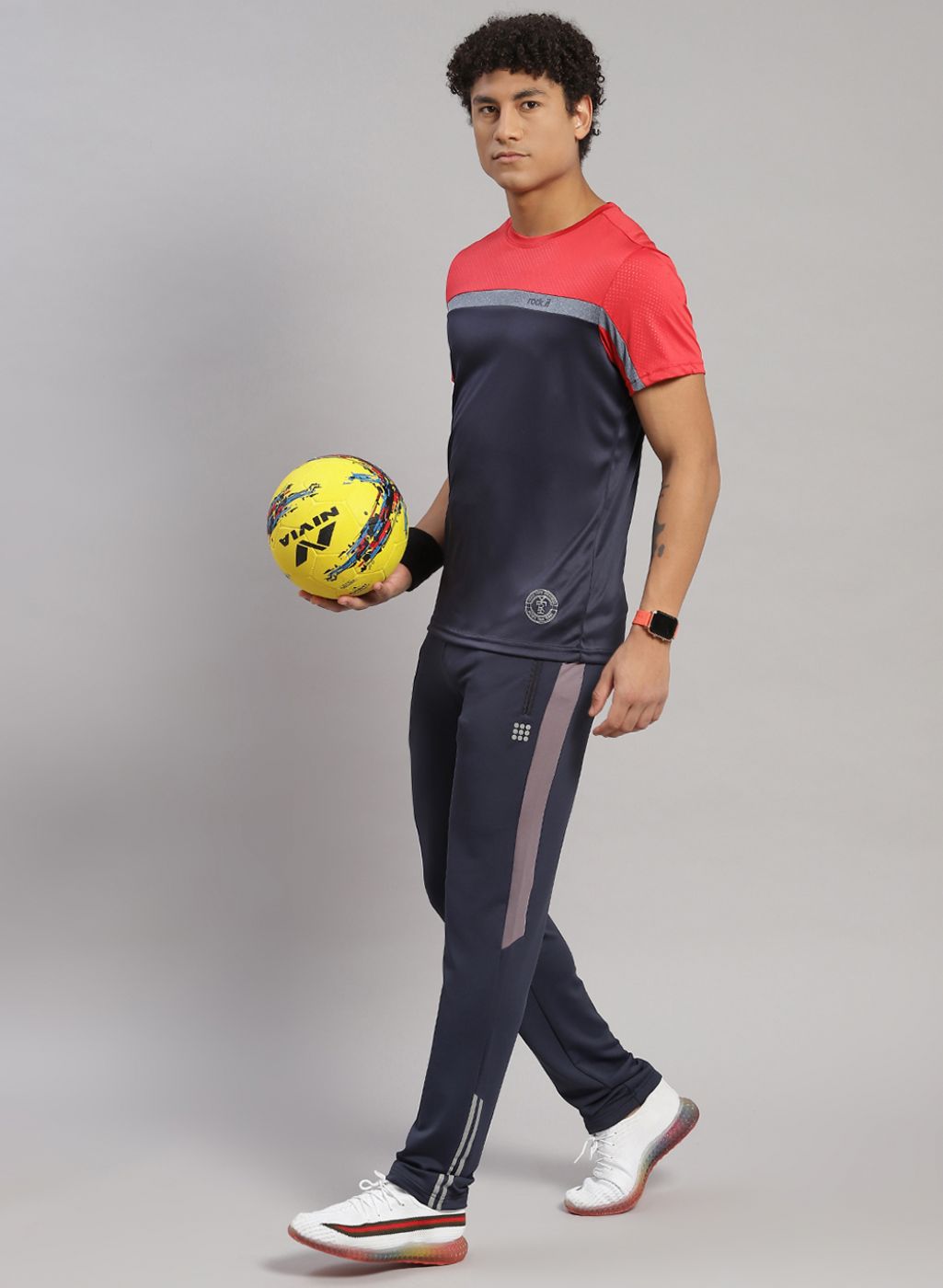 Rock.it Men Navy Blue Solid T-Shirt