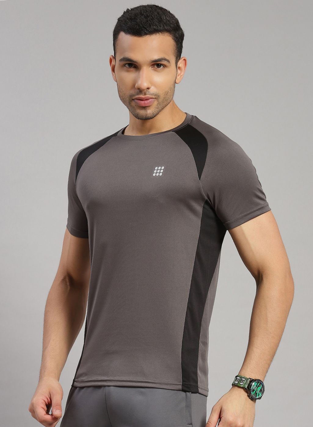 Rock.it Men Grey Solid T-Shirt