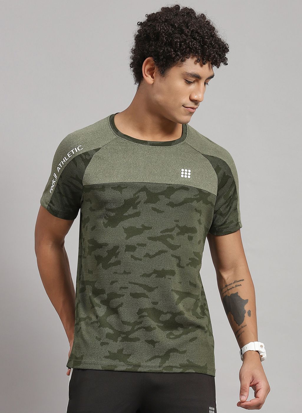 Rock.it Men Olive Printed T-Shirt