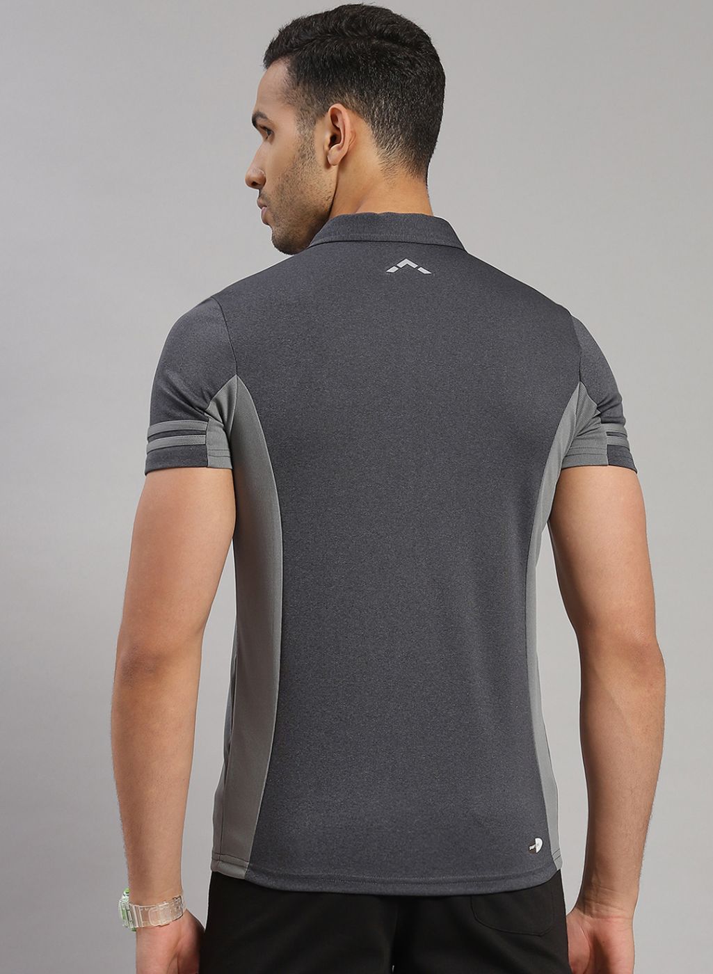 Rock.it Men Grey Solid T-Shirt