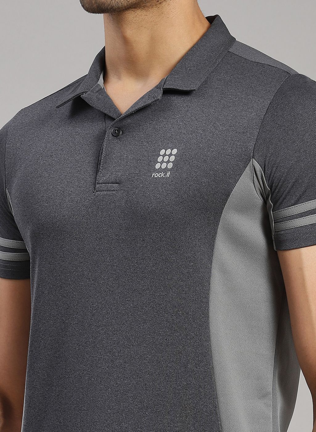 Rock.it Men Grey Solid T-Shirt