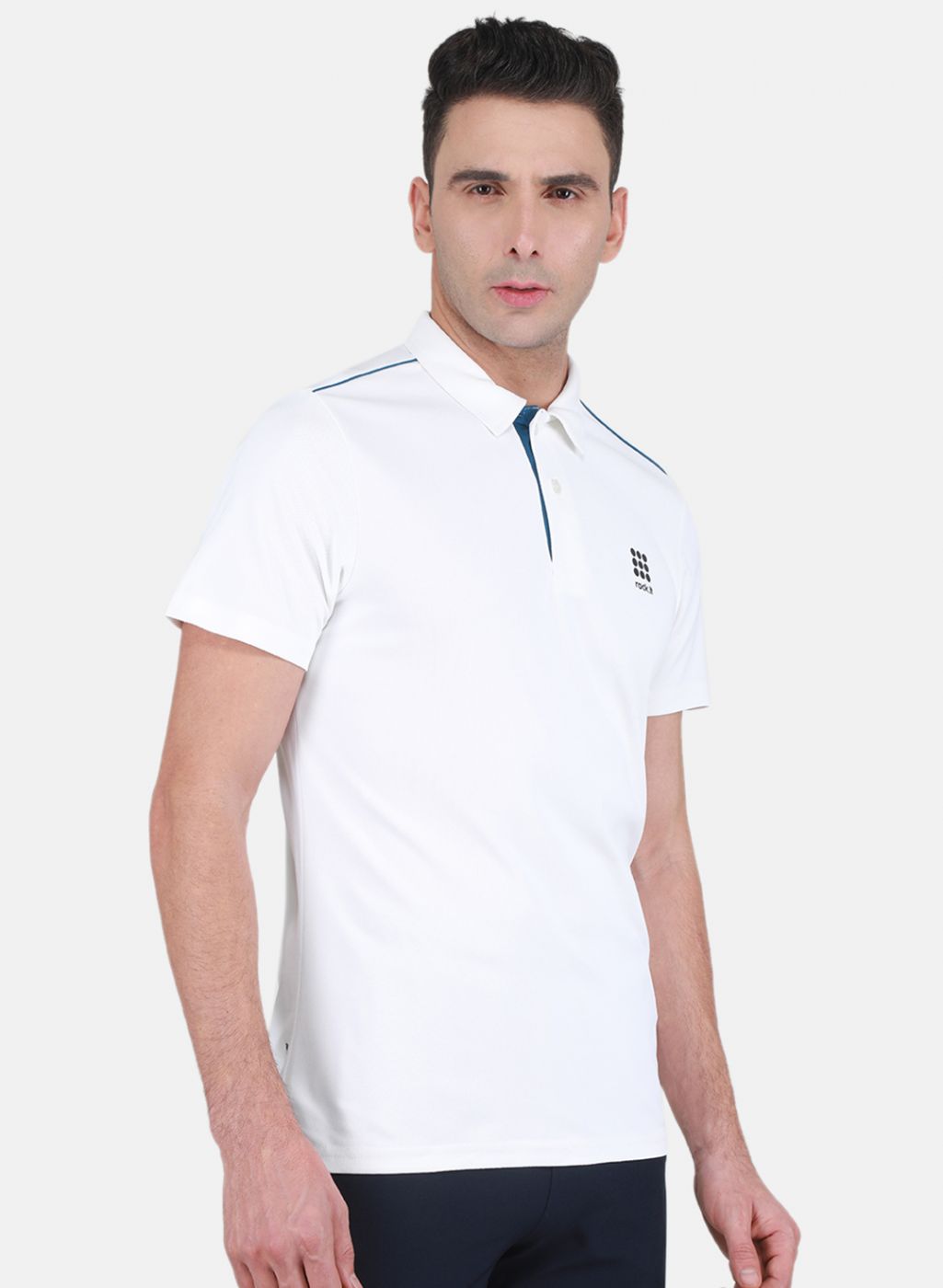 Rock.it Men White Solid T-Shirt
