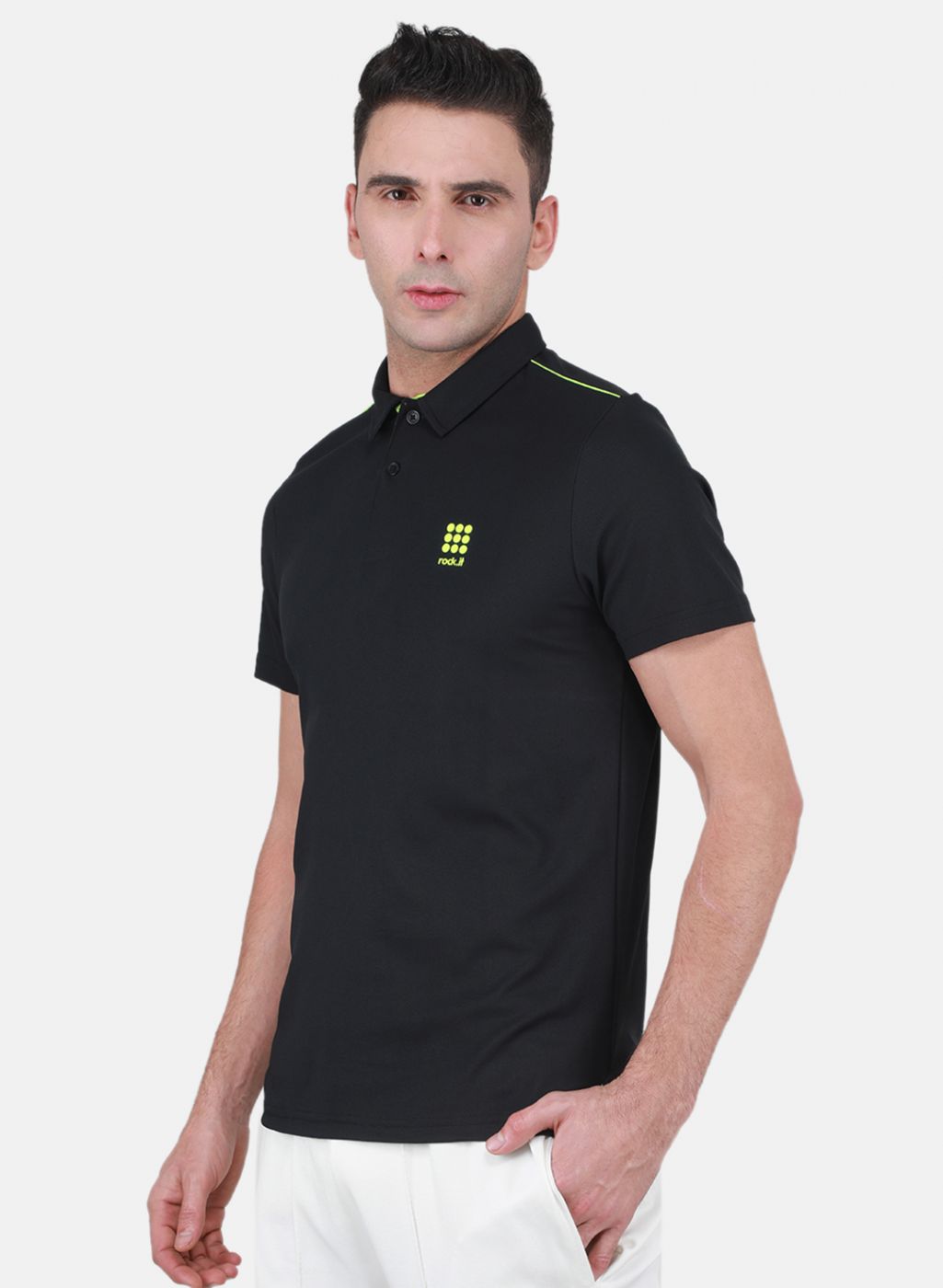 Rock.it Men Black Solid T-Shirt