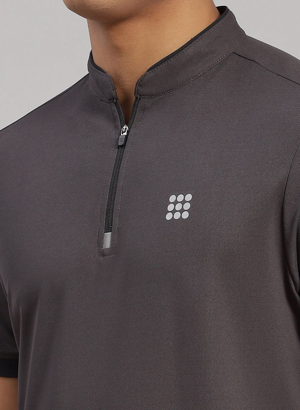 Rock.it Men Blue Solid T-Shirt