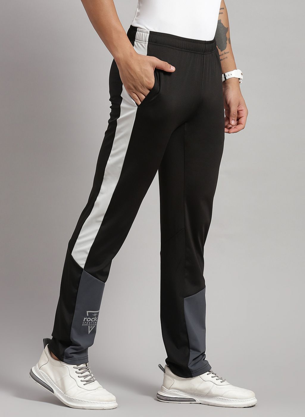 Rock.it Men Black Regular Fit Lower