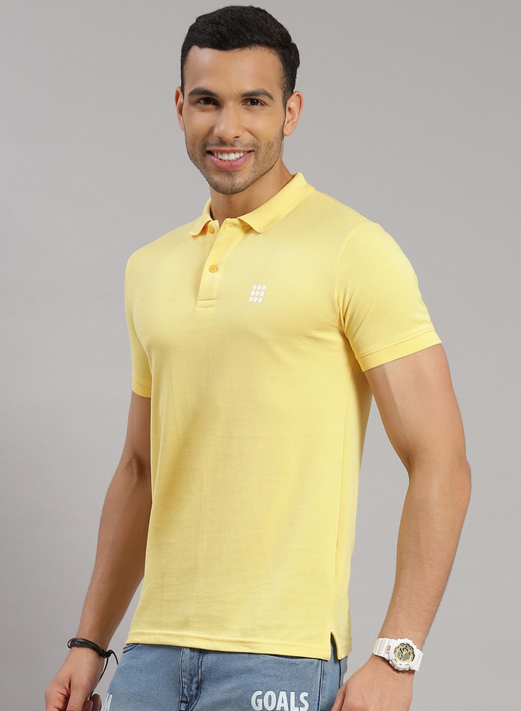 Rock.it Men Yellow Solid T-Shirt