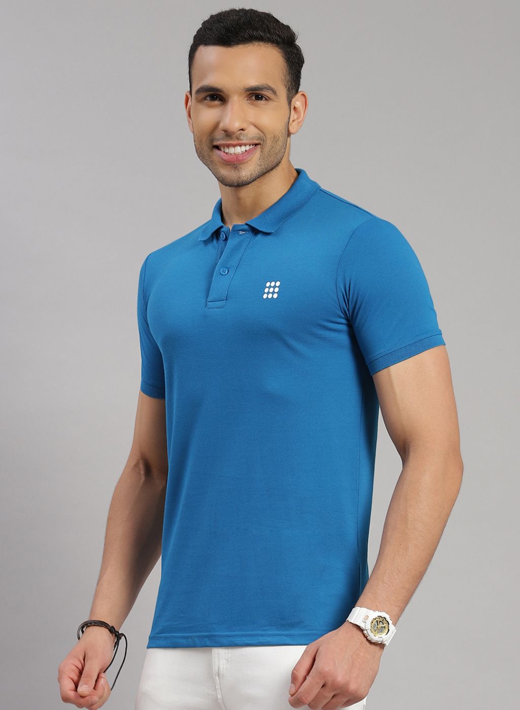 Rock.it Men Turquoise Blue Solid T-Shirt