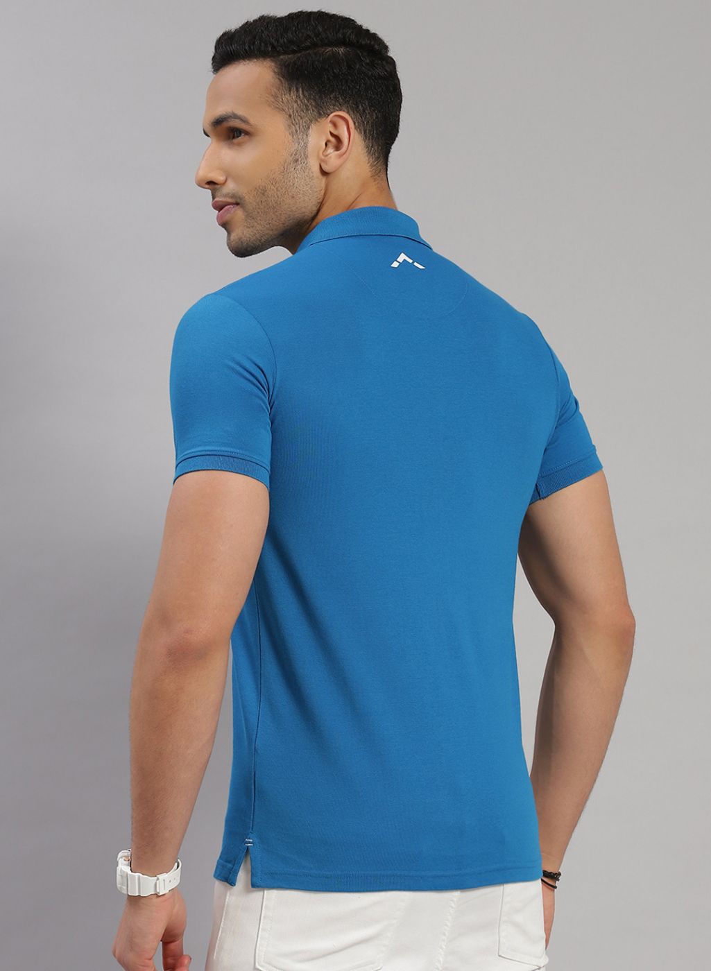Men Turquoise Blue Solid T-Shirt