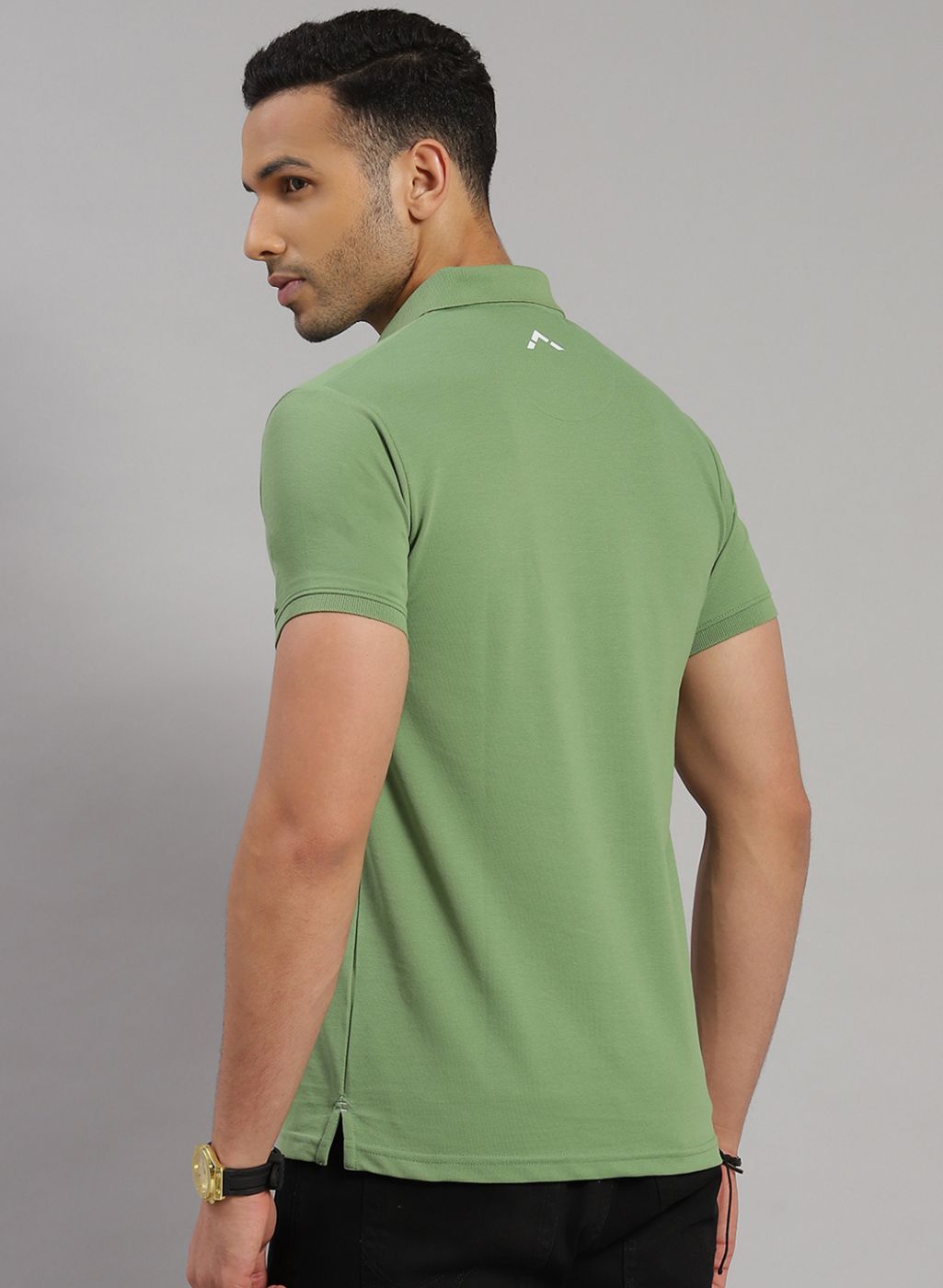 Rock.it Men Green Solid T-Shirt