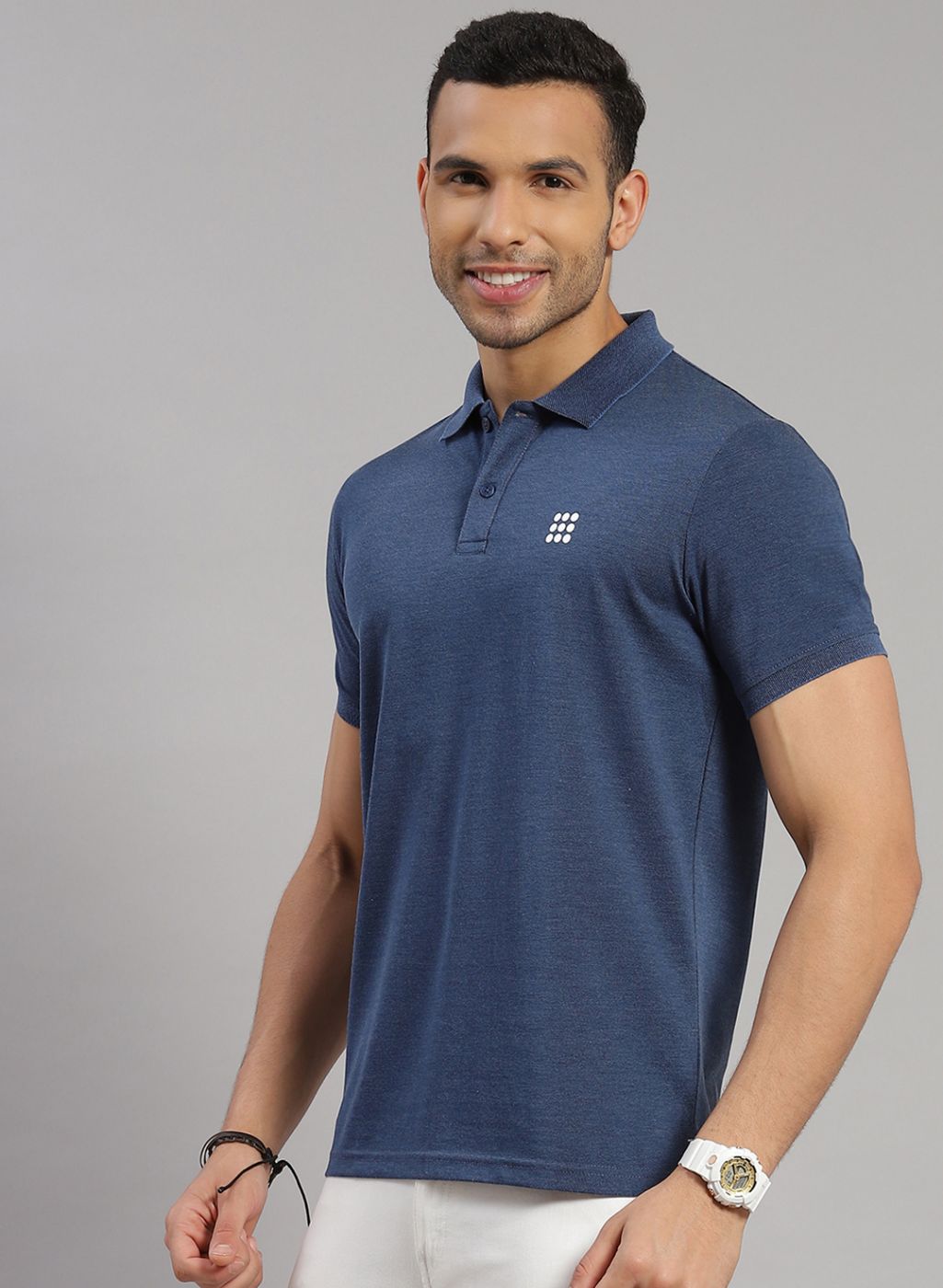 Rock.it Men Blue Solid T-Shirt