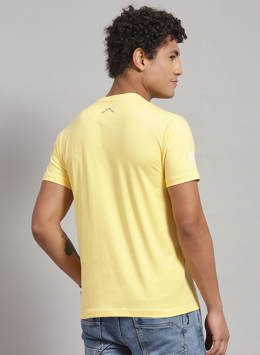 Rock.it Men Yellow Printed T-Shirt 2 Pc